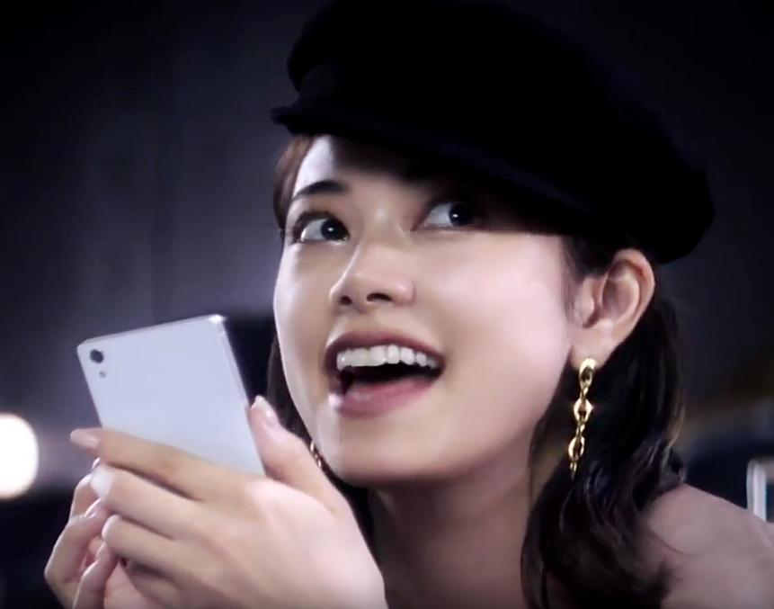 アンドモールのCMの女優モデルが可愛い!バービーと話す欲しがり屋さんは誰?