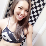 深イイ話の坂井絢香のポールダンスが可愛い！筋肉や腹筋画像とガールズバーの場所は？