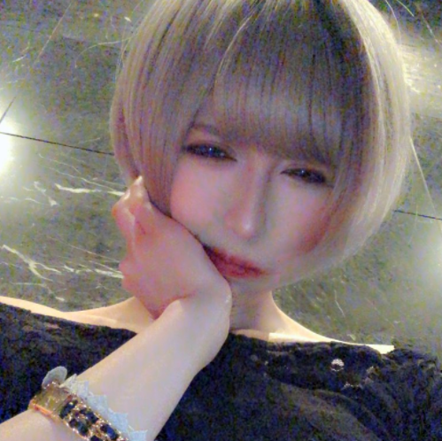 有吉反省会でshiXの天音林檎は可愛いけど元キャバ嬢?彼氏や結婚とすっぴん画像は?