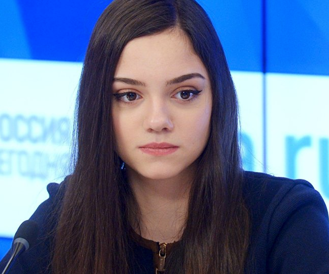 【炎の体育会TV】メドベージェワの平野ノラがセクシーで可愛い!wikiプロフィールやコスプレ画像は?