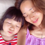 SHIHOがハワイの自宅公開？すっぴん画像や娘のサランが可愛い！夫の秋山成勲と子育て法は？
