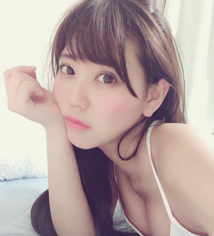 篠原冴美のwiki的プロフィール!グラビア水着画像や胸のカップと結婚や彼氏は?【ダレトク】
